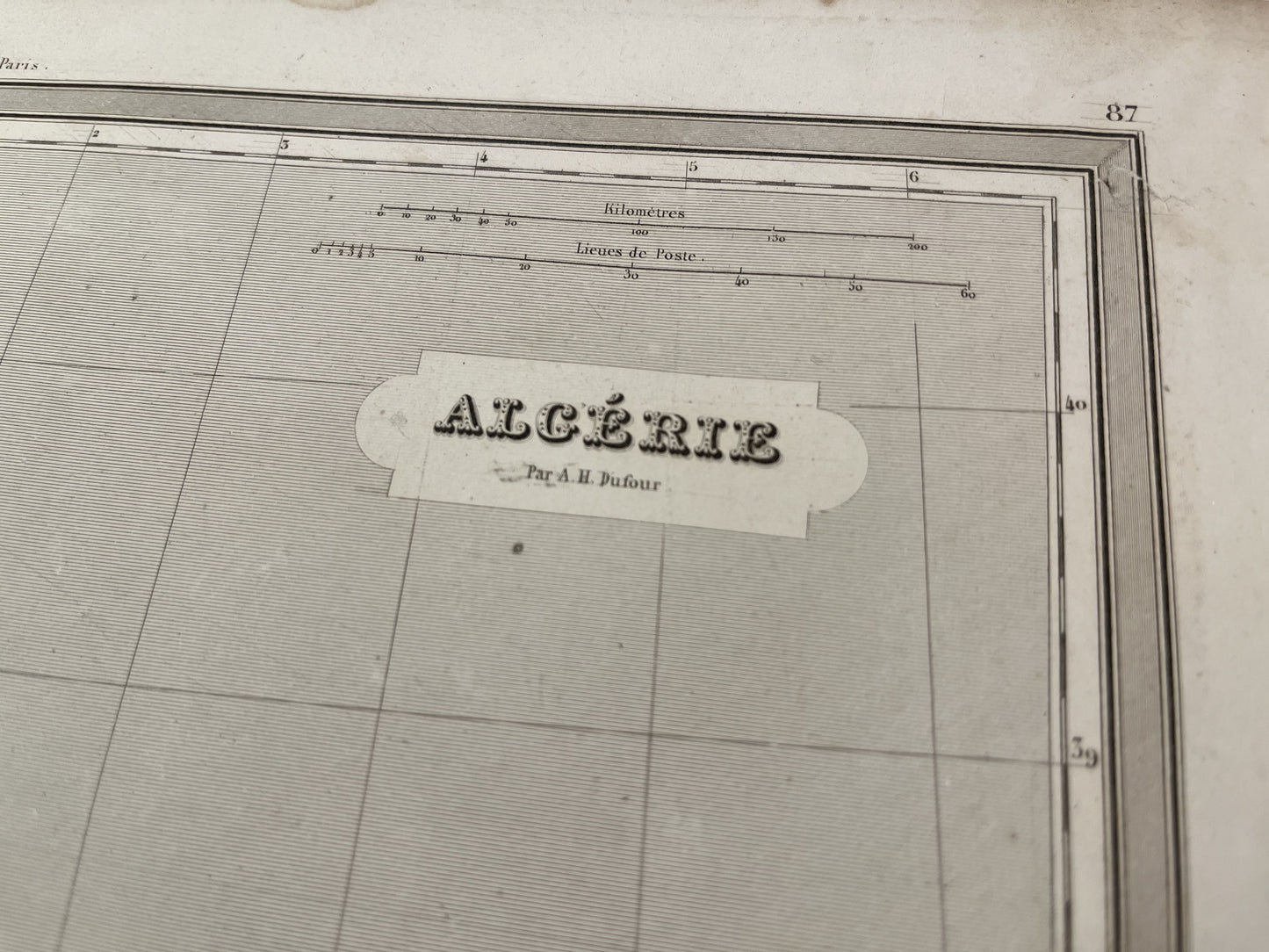 Cartouche de la carte ancienne de l'Algérie par A.H. Dufour