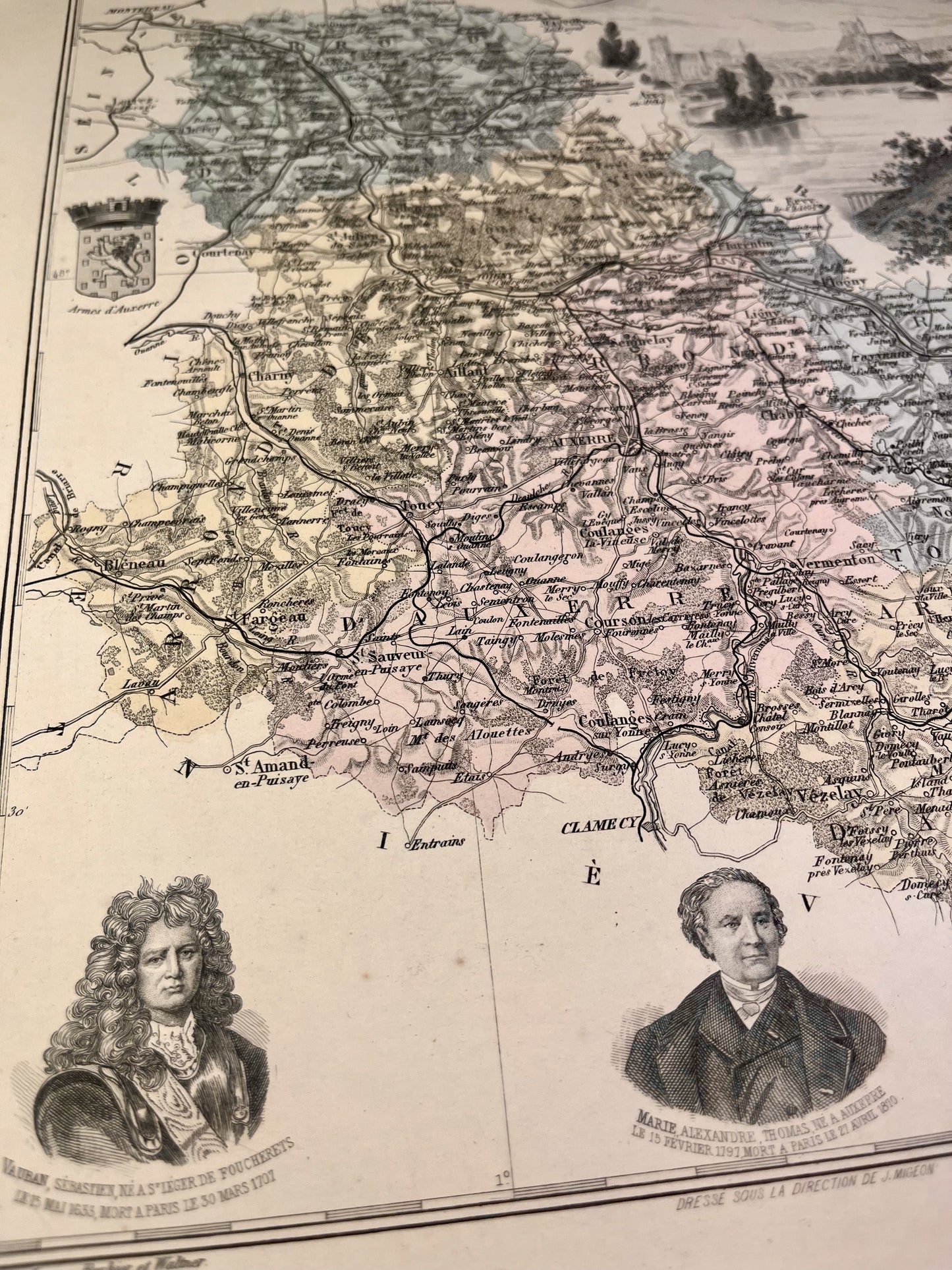 Carte de l'Yonne avec villes et villages