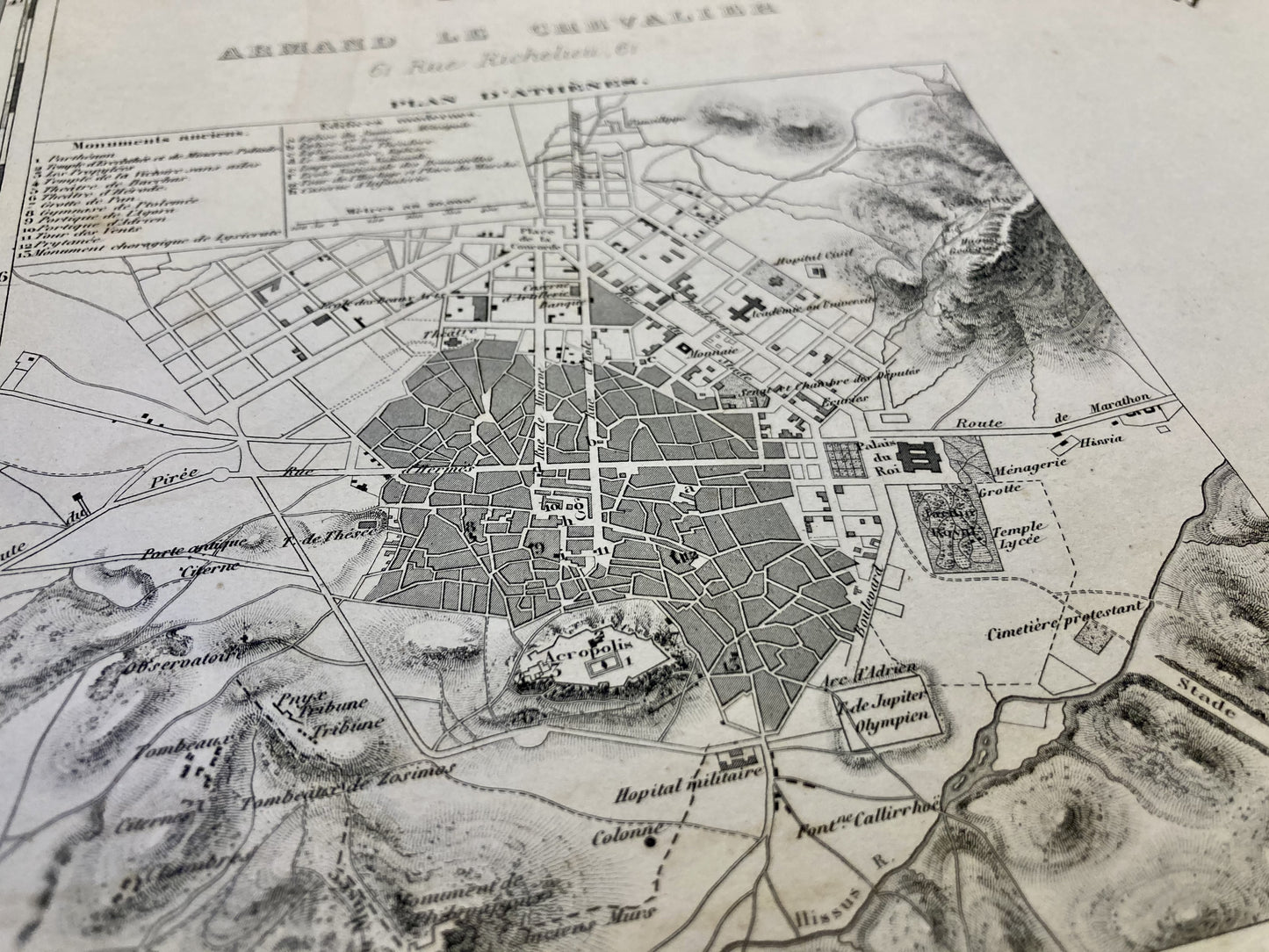 Plan d'Athènes sur la carte ancienne de la Grèce par A.H. Dufour