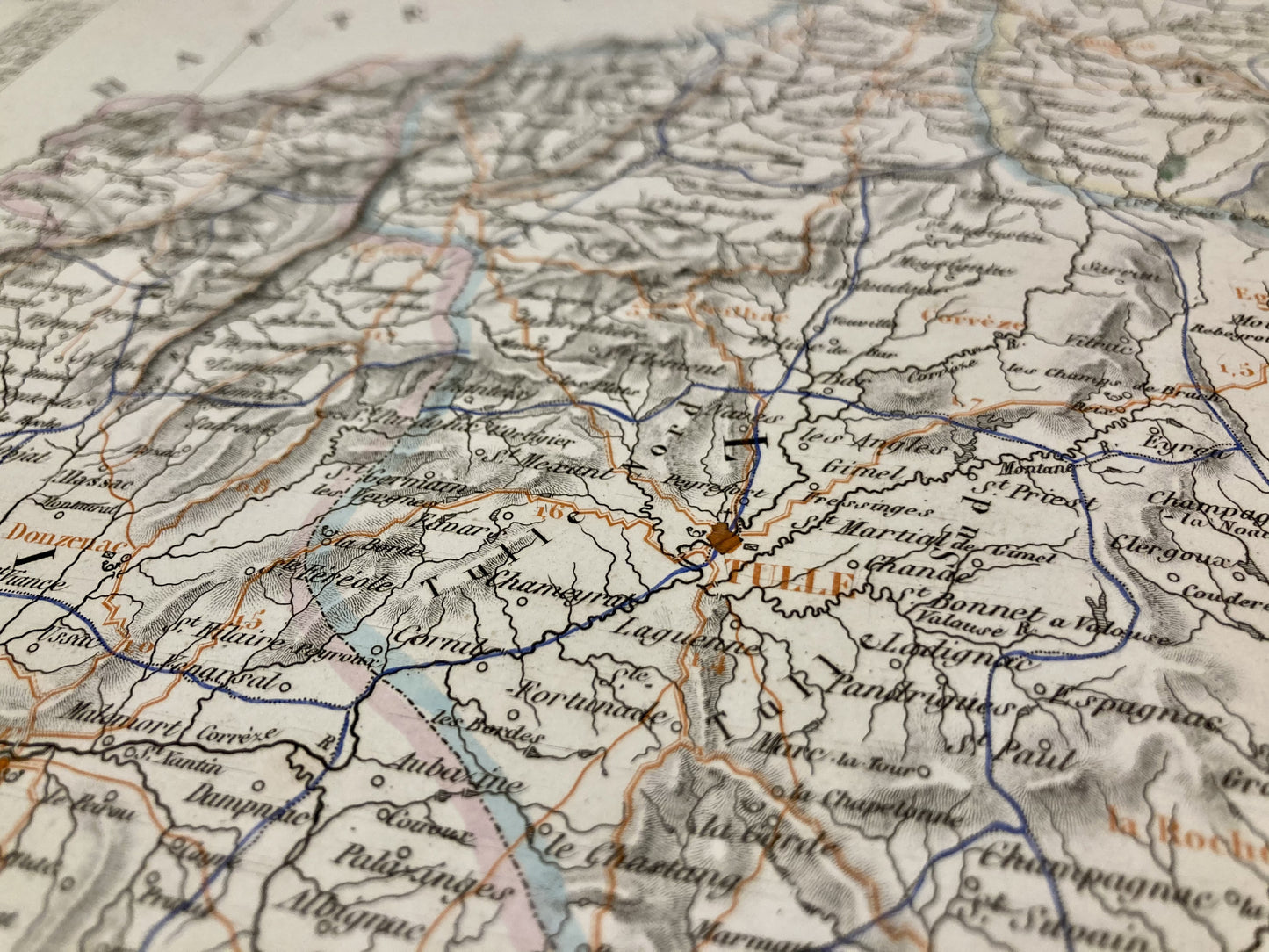 Détail de la carte départementale ancienne de la Correze par Duvotenay