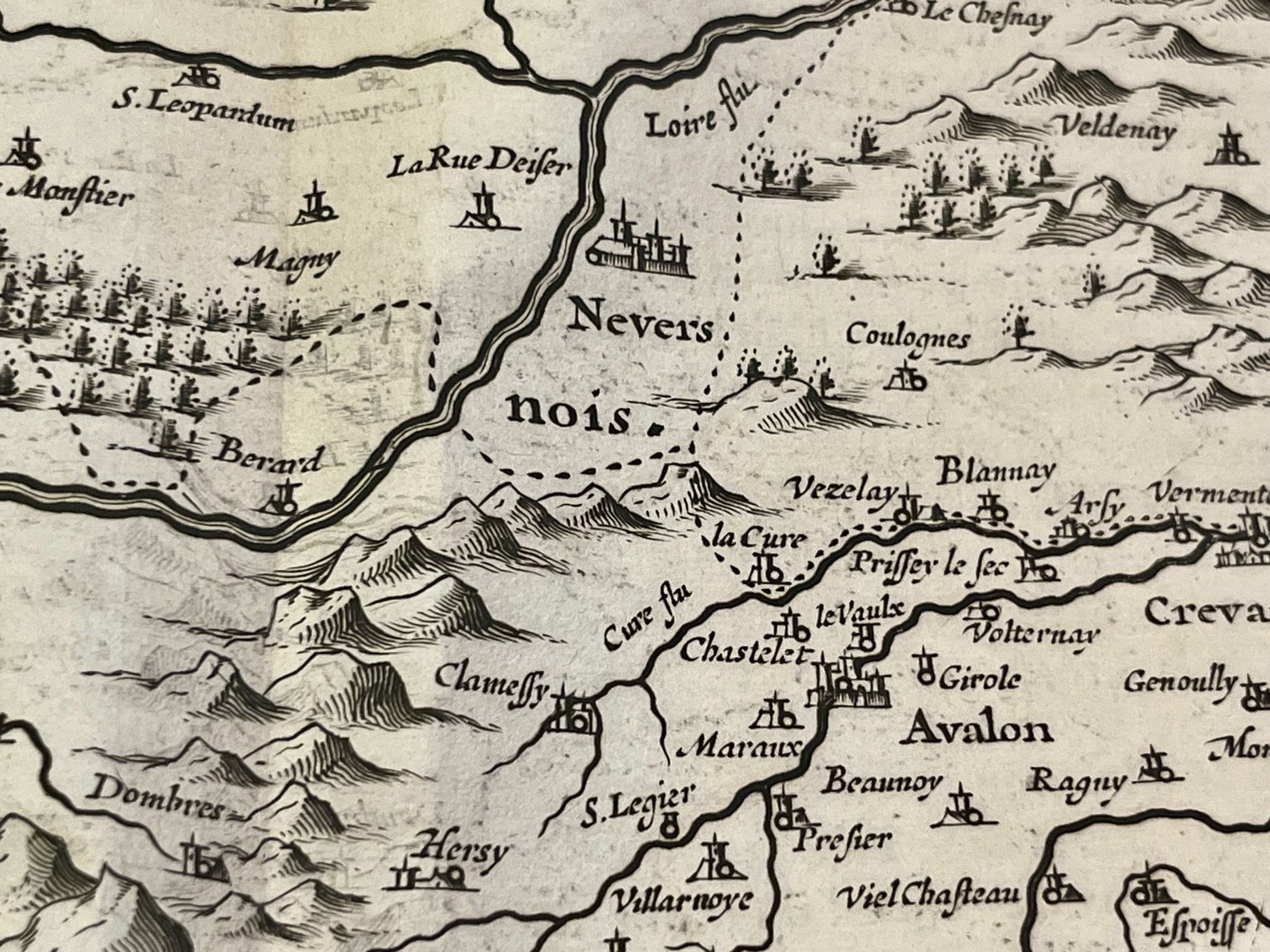 Carte ancienne Avallon