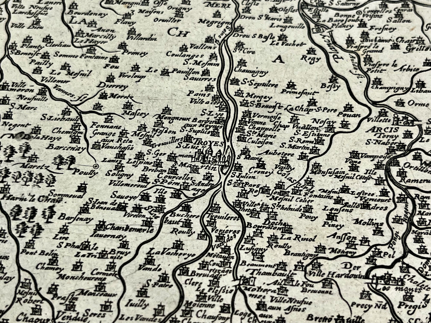 Carte ancienne Troyes en Champagne