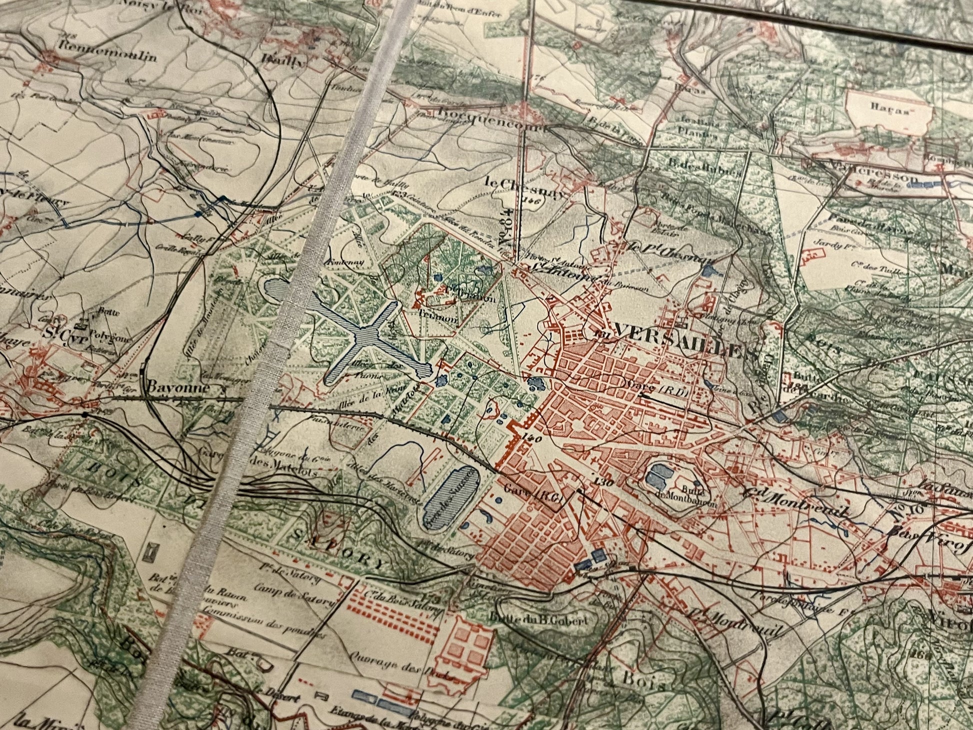 Carte ancienne de Versailles precise
