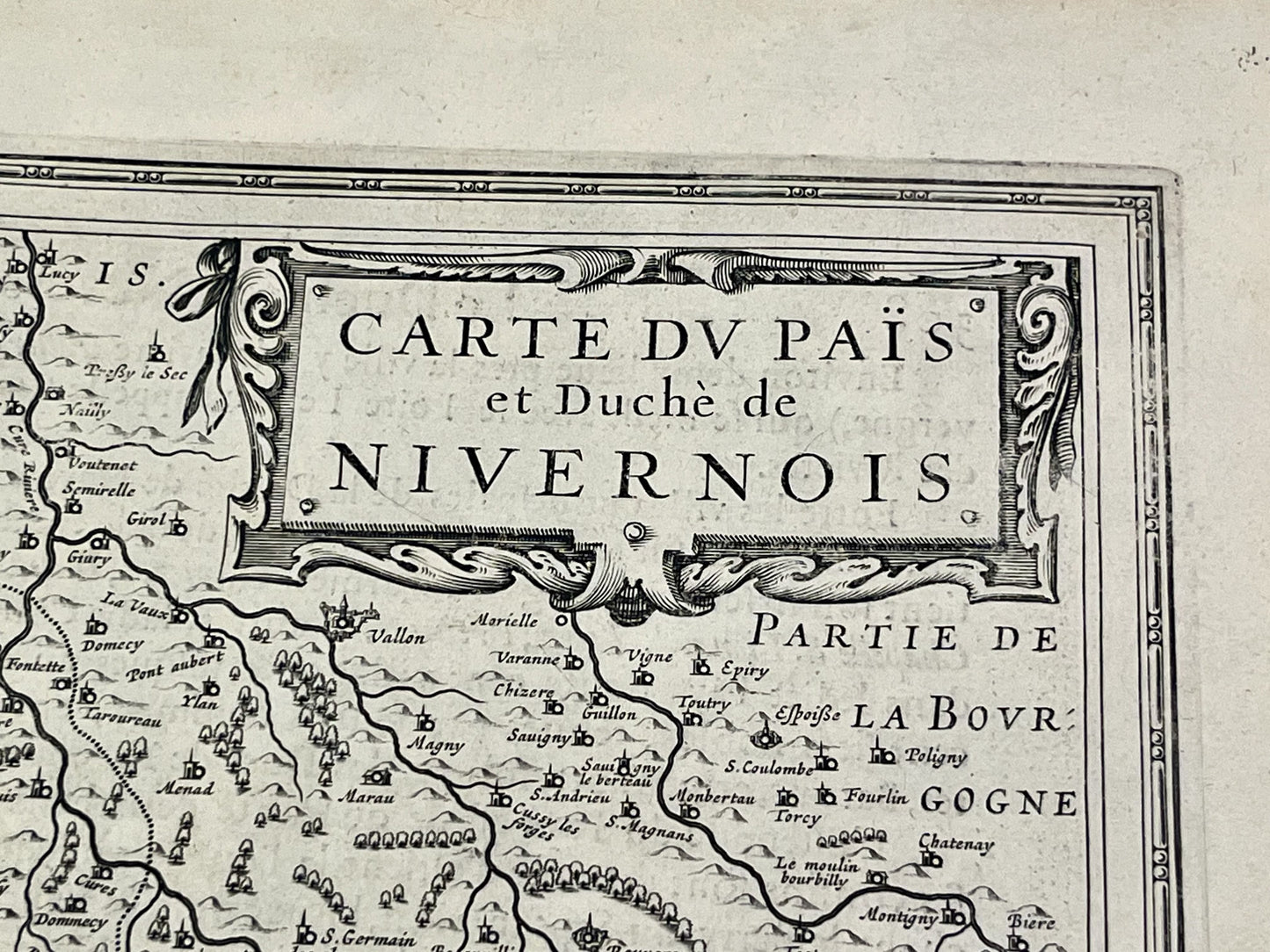 Carte du pais et Duche de Nivernois par Hondius