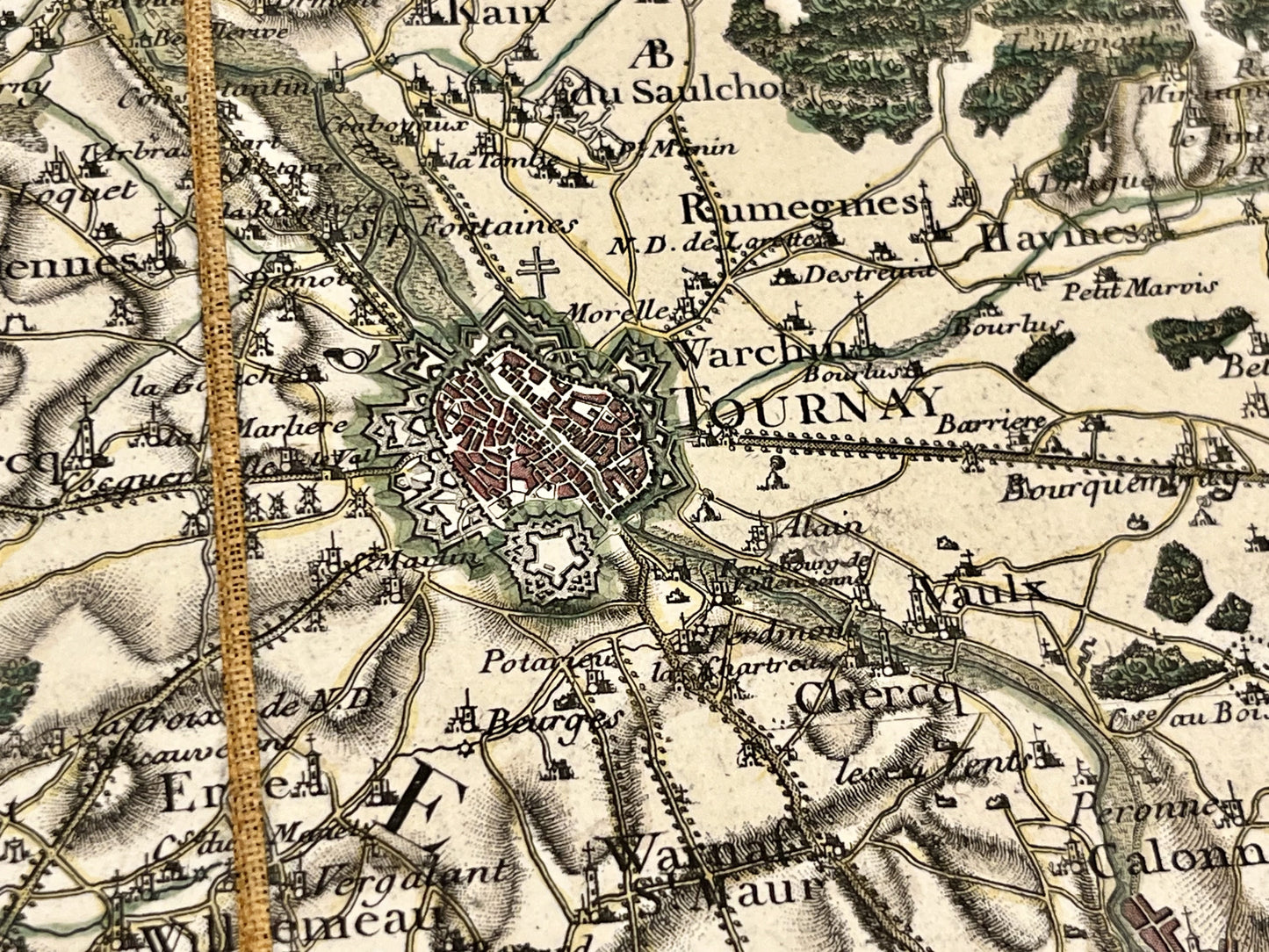 Carte geographique ancienne precise Tournai et region