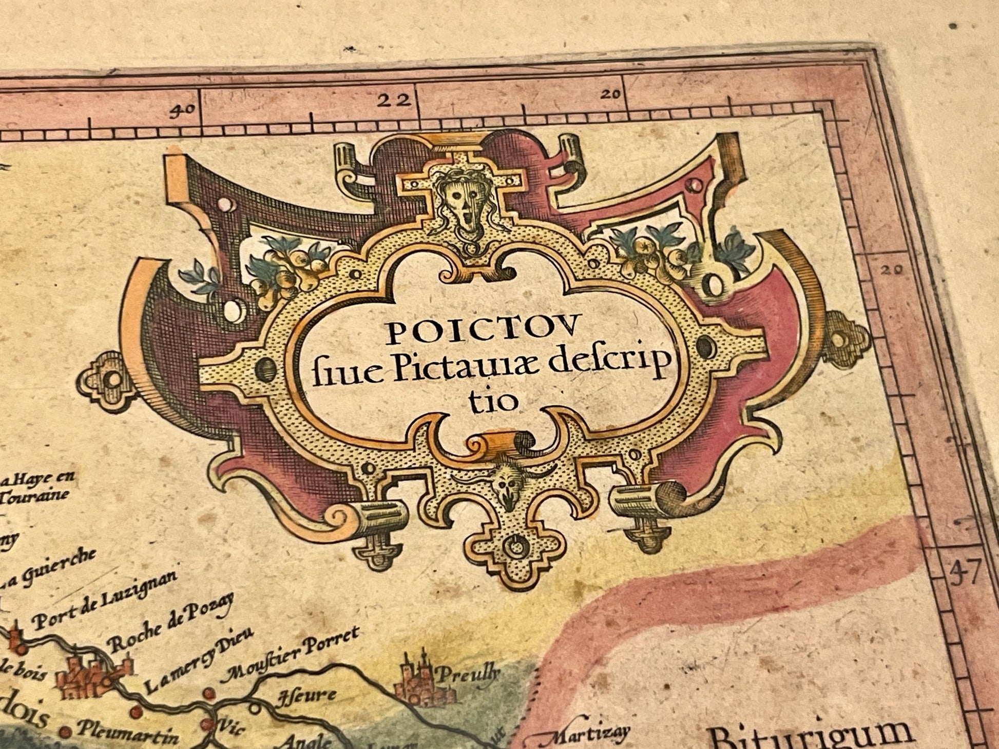 Carte geographique vintage Poitou
