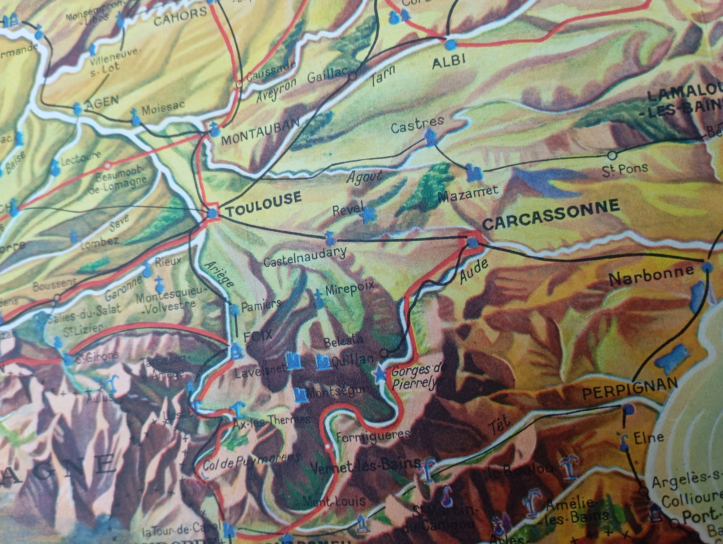 Carte touristique Pyrenees