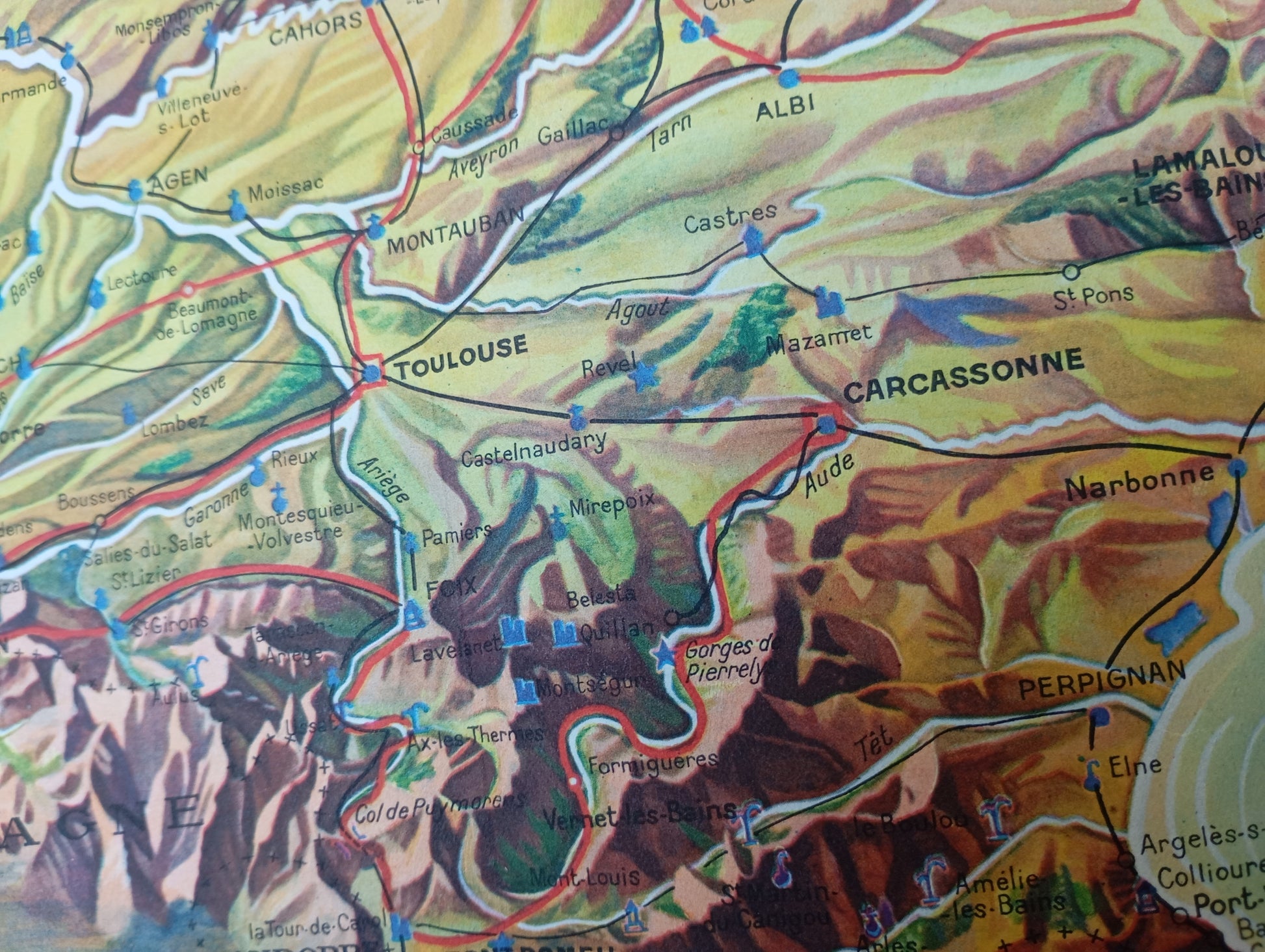 Carte touristique Pyrenees