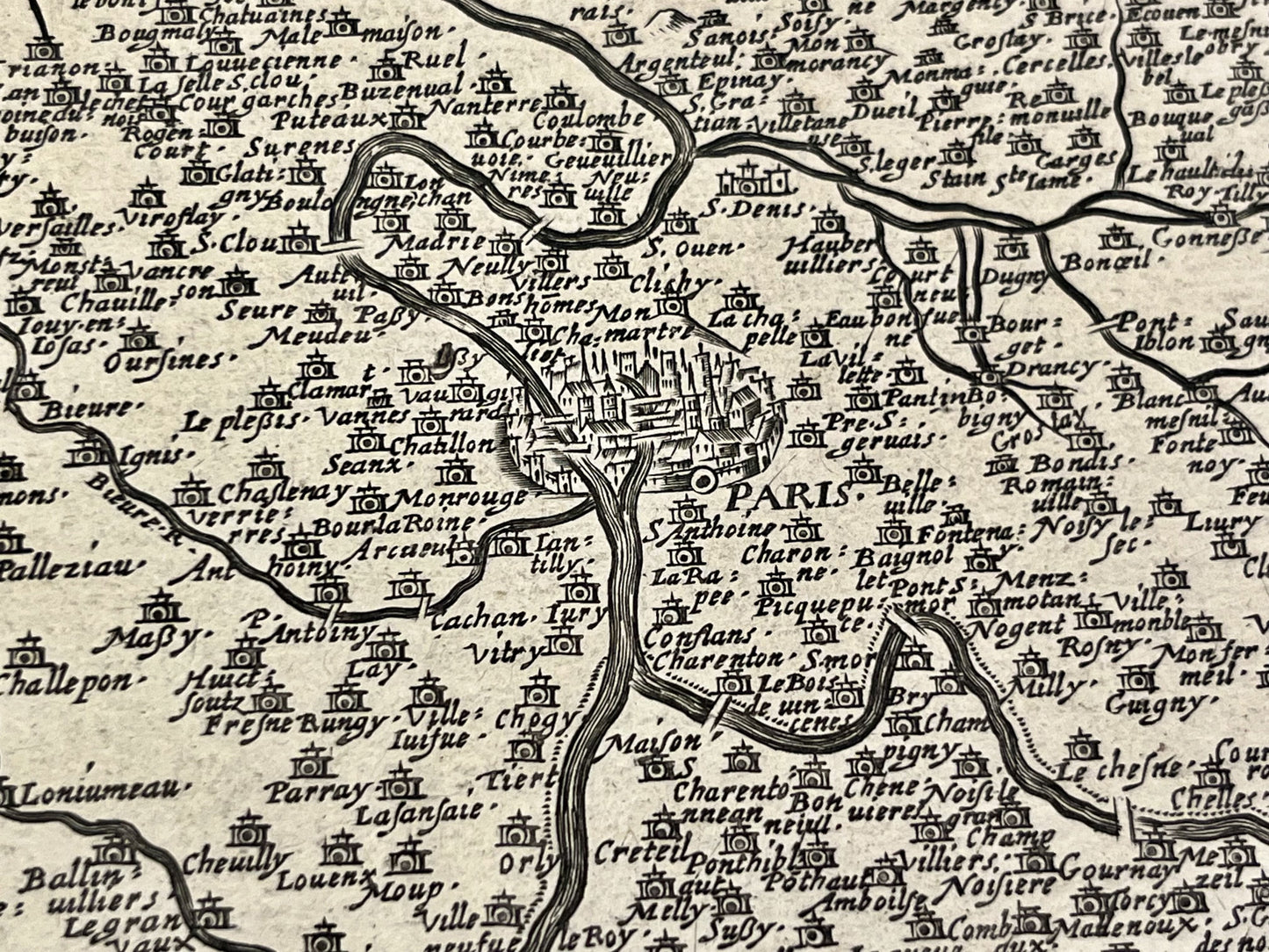 Carte tres ancienne de Paris et banlieue