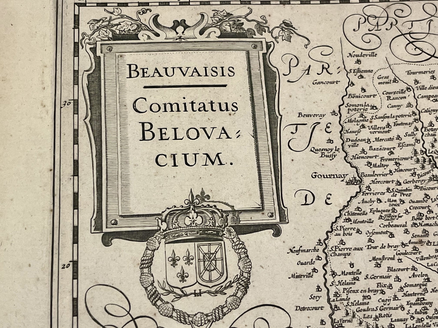 Carte vintage authentique Beauvais
