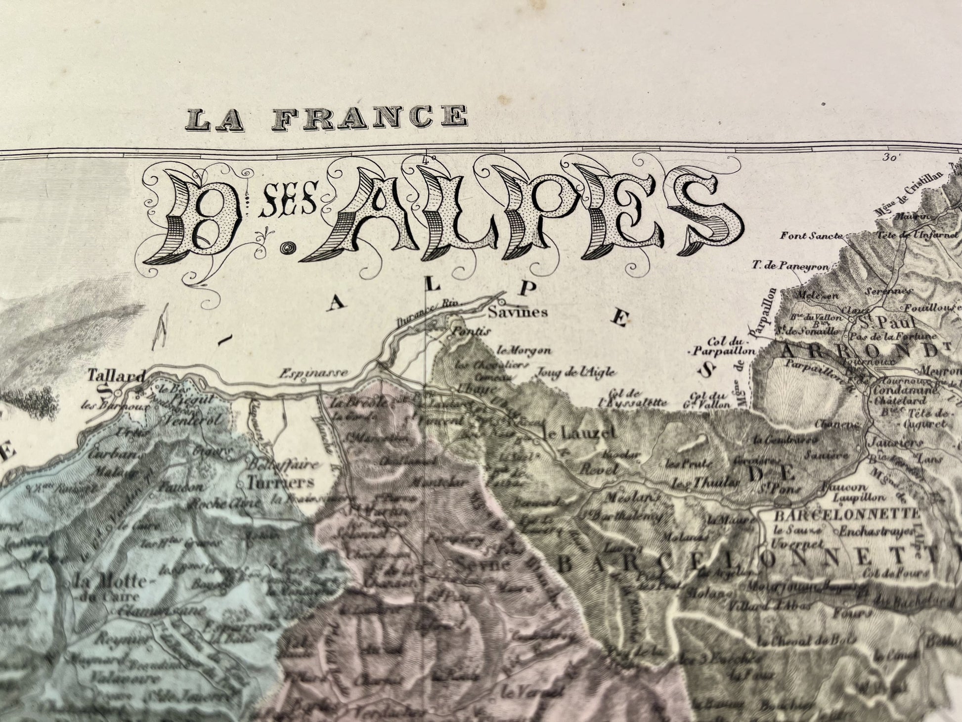 Carte des Alpes-de-Haute-Provence avec villes et villages