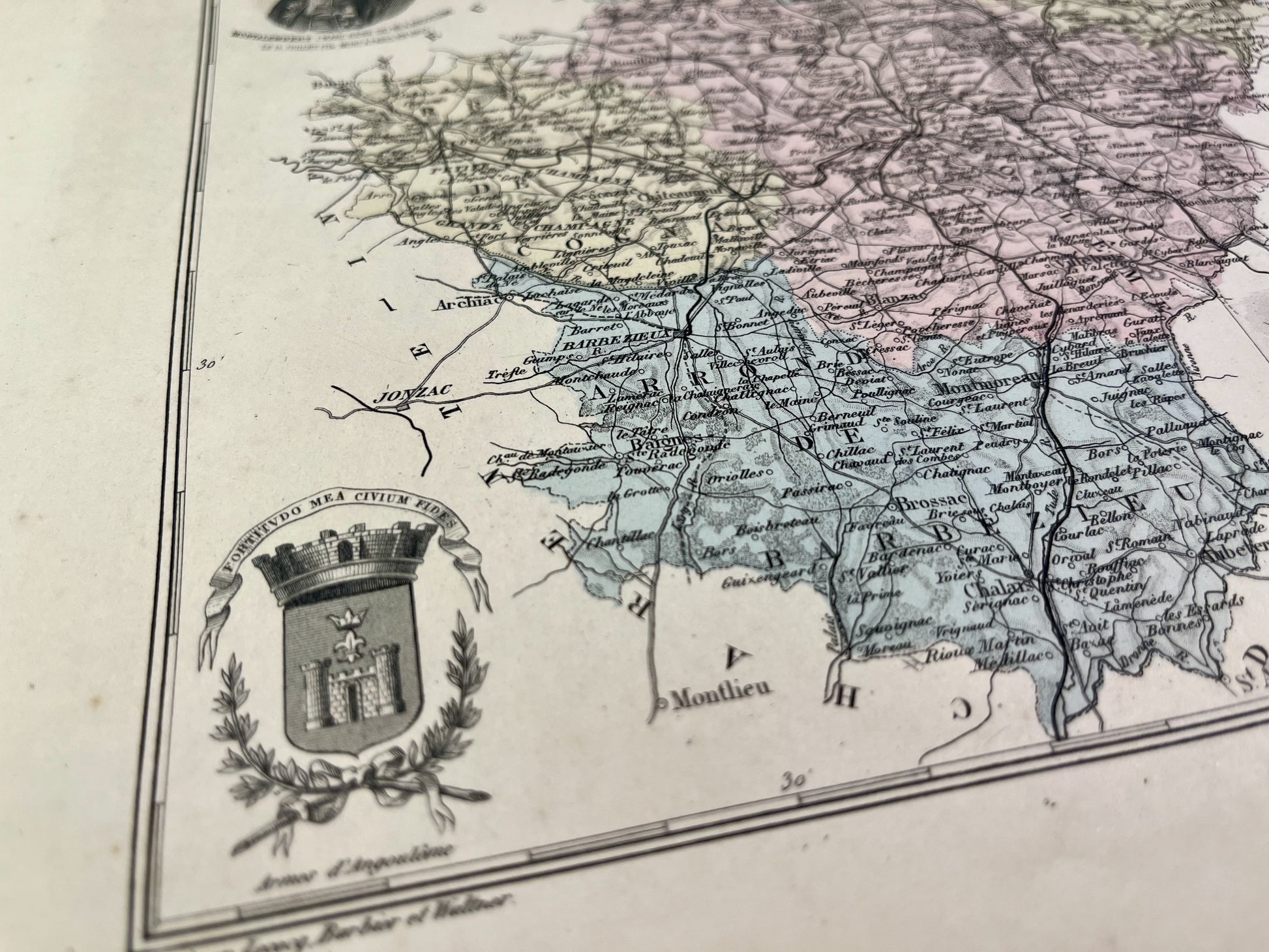 Carte de la Charente avec villes et villages