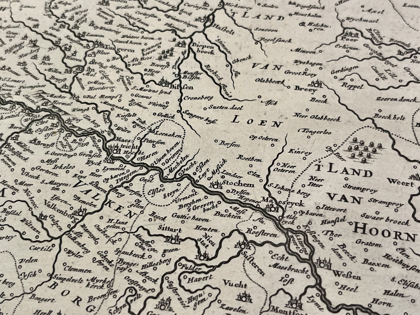 Maastricht antique map