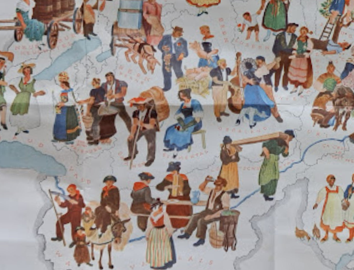 Gros plan montrant des personnages en costumes bleus et bruns, incluant une femme assise (Simmental) et un homme portant une hotte (Saanen), avec des noms de régions écrits en rouge.