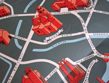 Détail du plan de Trévise montrant le Palazzo dei Trecento, la Loggia dei Cavalieri et la zone de la Pescheria, avec un canal bleu clair.